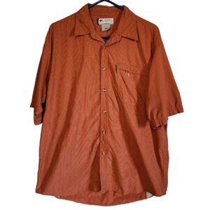 EUC Columbia Short Sleeve Button Down Shirt